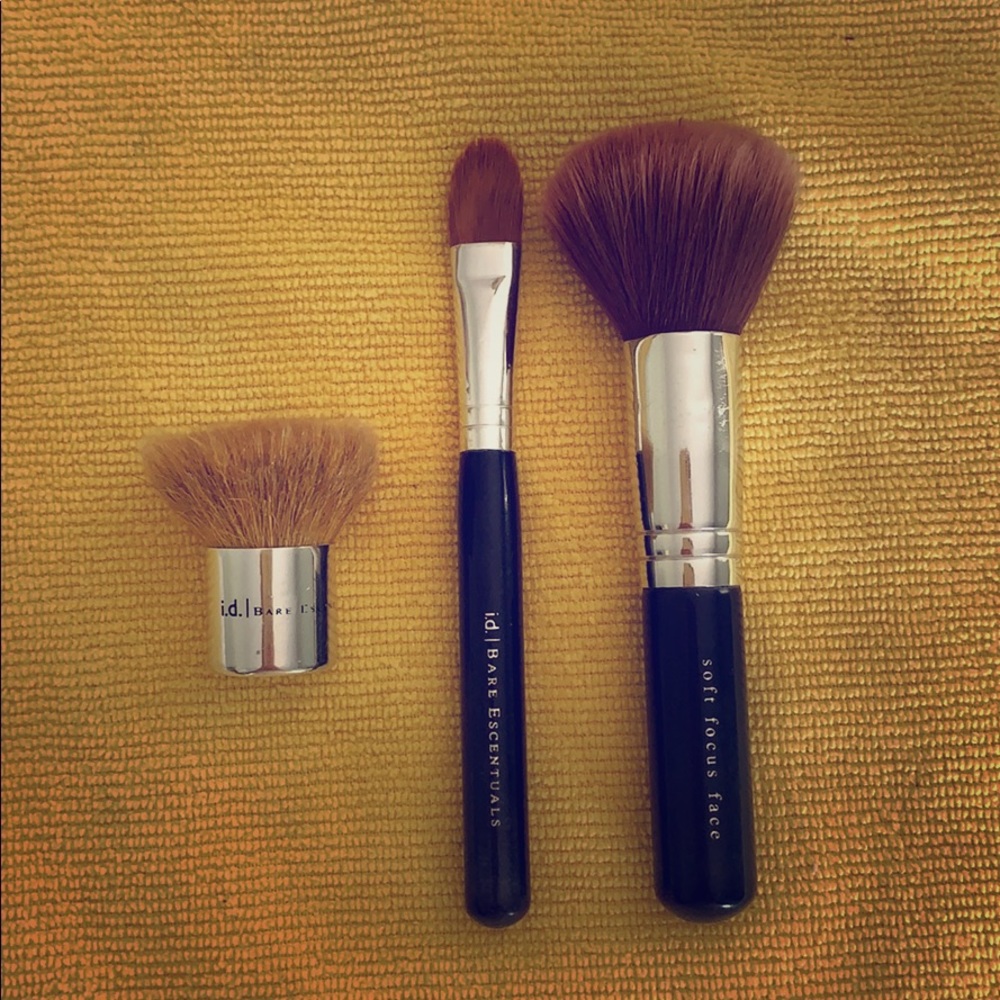 Bare escentuals makeup brushes